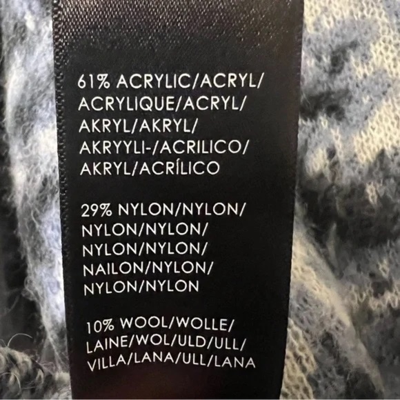 Liverpool XL Fuzzy Abstract V-neck Sweater - Picture 6 of 6